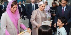 السيدة انتصار السيسى تشكر حرم جلالة سلطان عمان على مشاركتها في زيارة مستشفى 57375 "صور" - نايل 360