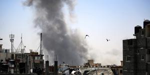 إسرائيل تكثف ضرباتها على غزة.. وتوقف محادثات القاهرة - نايل 360