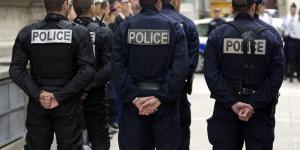 إصابة شرطيَين برصاص رجل داخل مركز للشرطة في باريس - نايل 360