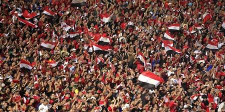 قرار بزيادة أعداد الجماهير بملاعب كرة القدم المصرية - نايل 360