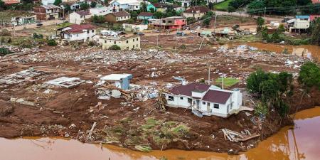 ارتفاع حصيلة ضحايا الفيضانات في البرازيل إلى 95 قتيلا - نايل 360