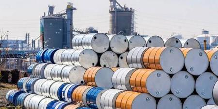 تراجع النفط مع التركيز على المخزونات الأمريكية وتوترات الشرق الأوسط - نايل 360