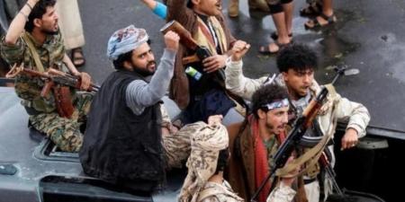 كاتب صحفي: هذه الدولة الخليجية هي الراعي والداعم العسكري لمليشيات الحوثي في اليمن! - نايل 360