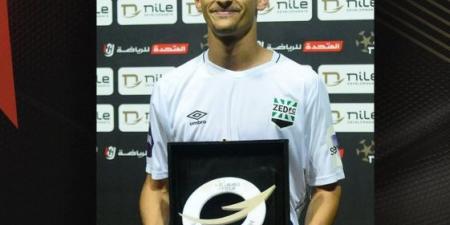 أحمد عاطف أفضل لاعب في مباراة سموحة و زد  - نايل 360
