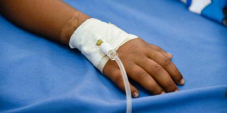 11:55المشاهير العربنقل ممثلة شهيرة إلى المستشفى بعد تعرضها لوعكة صحية - نايل 360