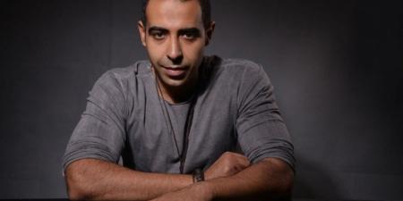 20:09المشاهير العربمحمد عدوية يطرح أغنية "ليالي بتروح" ويشكر جمهوره-بالفيديو - نايل 360