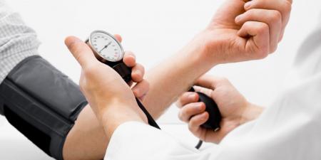 8 طرق بسيطة تساعد على خفض ضغط الدم لمستواه الطبيعي - نايل 360