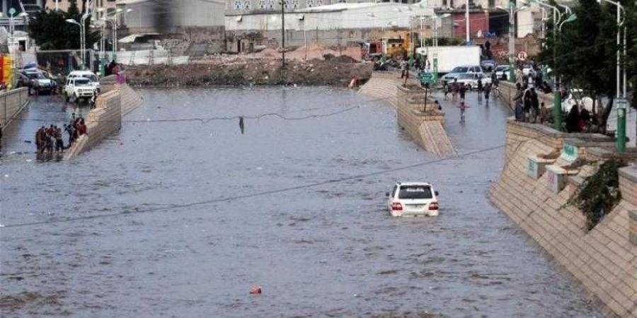 مقتل وإصابة 40 شخصًا بسبب السيول شرقي اليمن.. وتحذيرات أممية من فيضانات في عدد من المحافظات بينها صنعاء - نايل 360