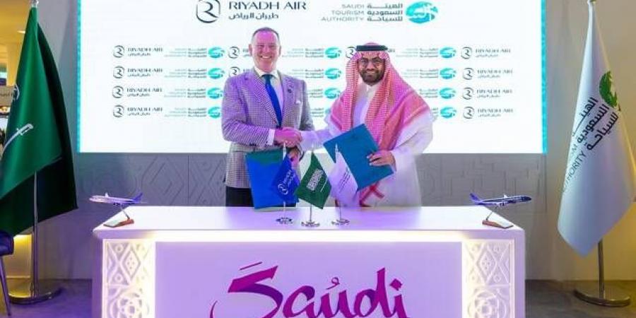 طيران الرياض و"هيئة السياحة" يوقّعان مذكرة تعاون للإعلان عن مبادرات ووجهات جديدة - نايل 360